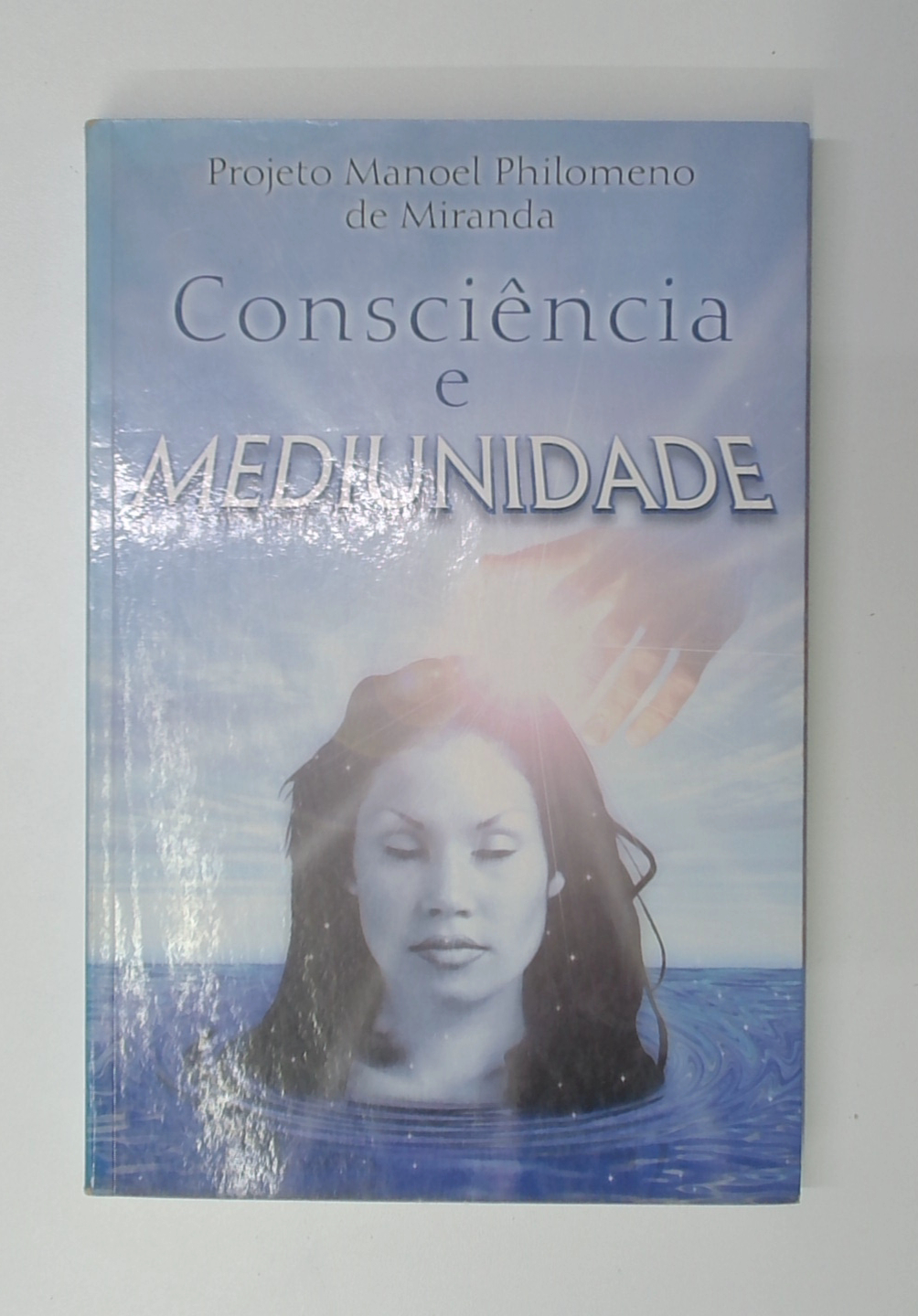 Capa do livro Consciência e Mediunidade