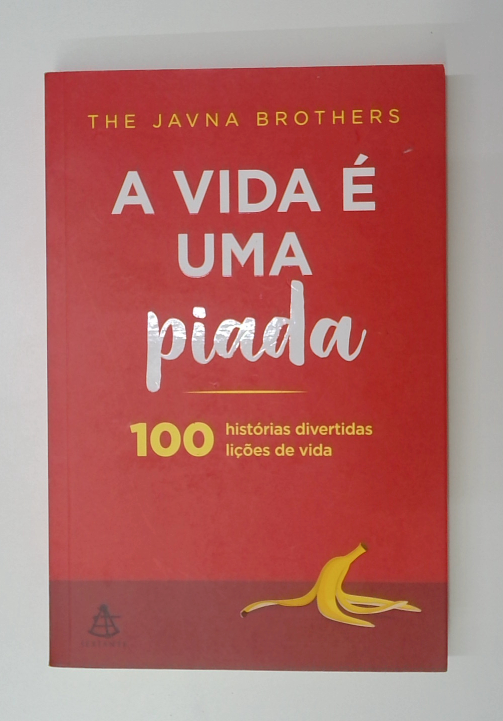 Capa do livro A Vida é uma Piada