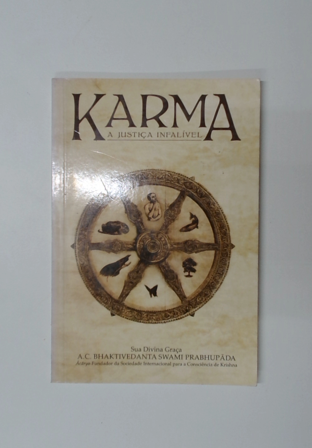 Capa do livro Karma - a Justiça Infalível
