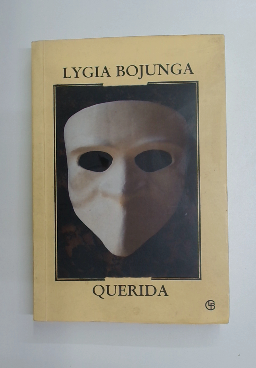 Capa do livro Querida