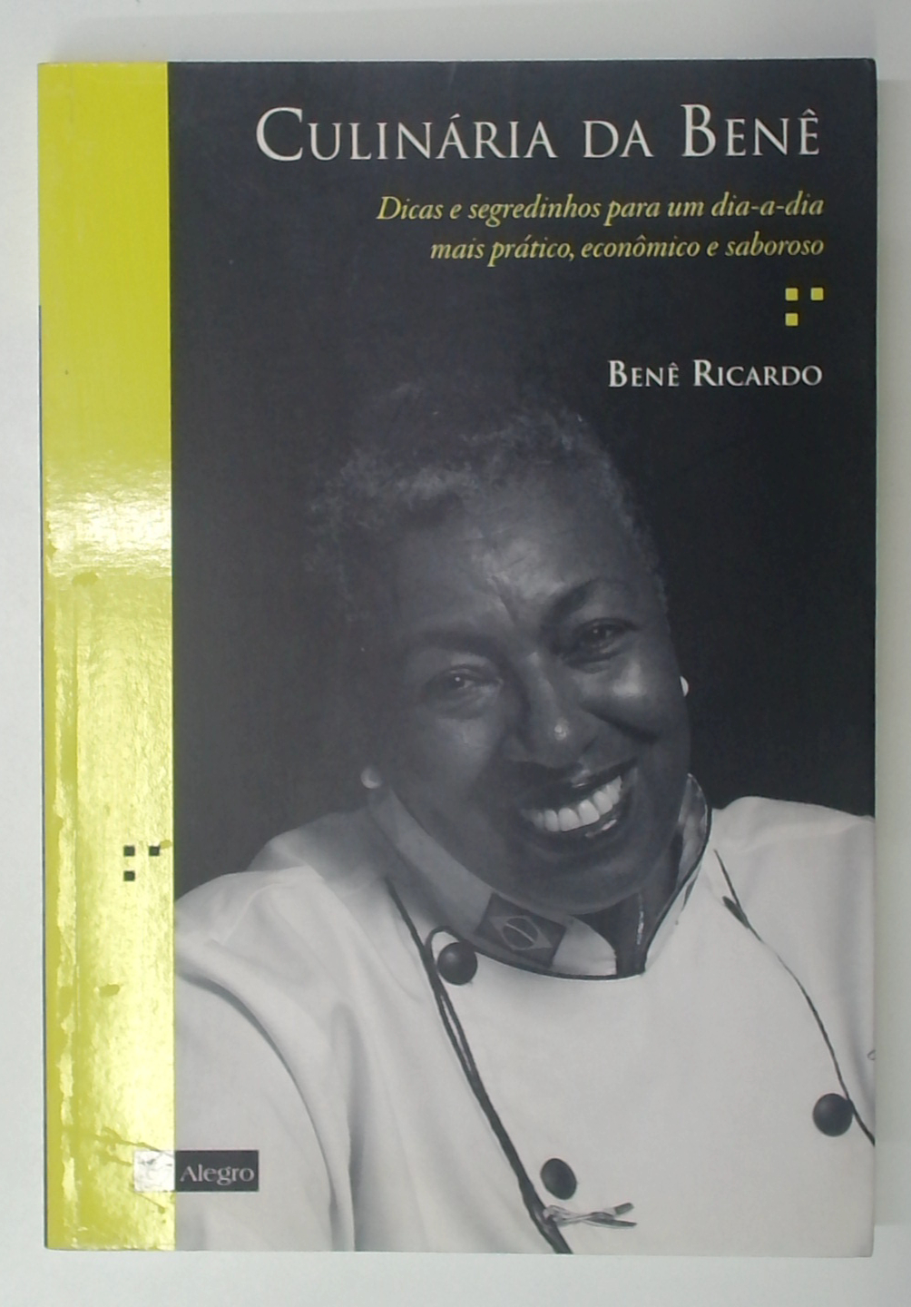 Capa do livro Culinária da Benê