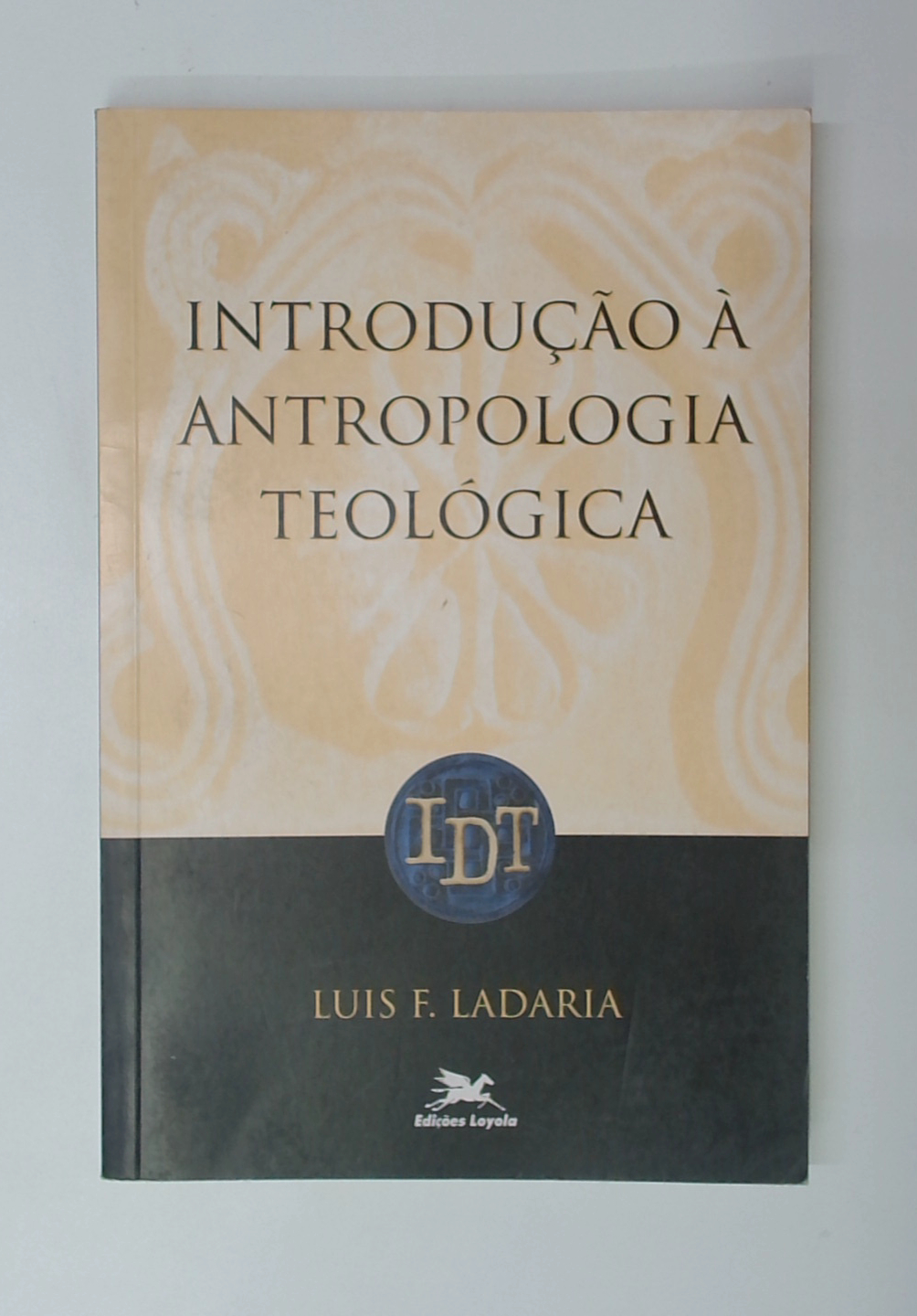 Capa do livro Introdução à Antropologia Teológica