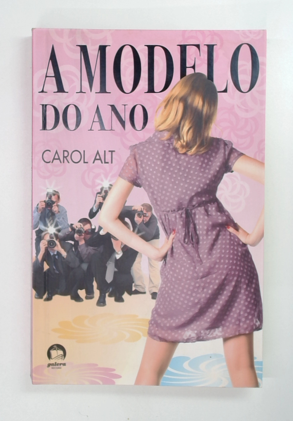 Capa do livro A Modelo do Ano