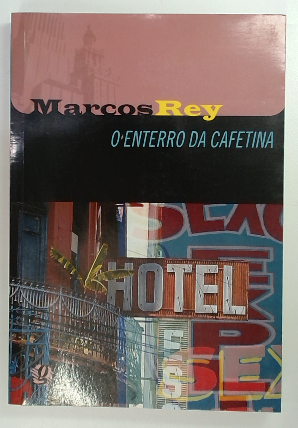 Capa do livro O Enterro da Cafetina