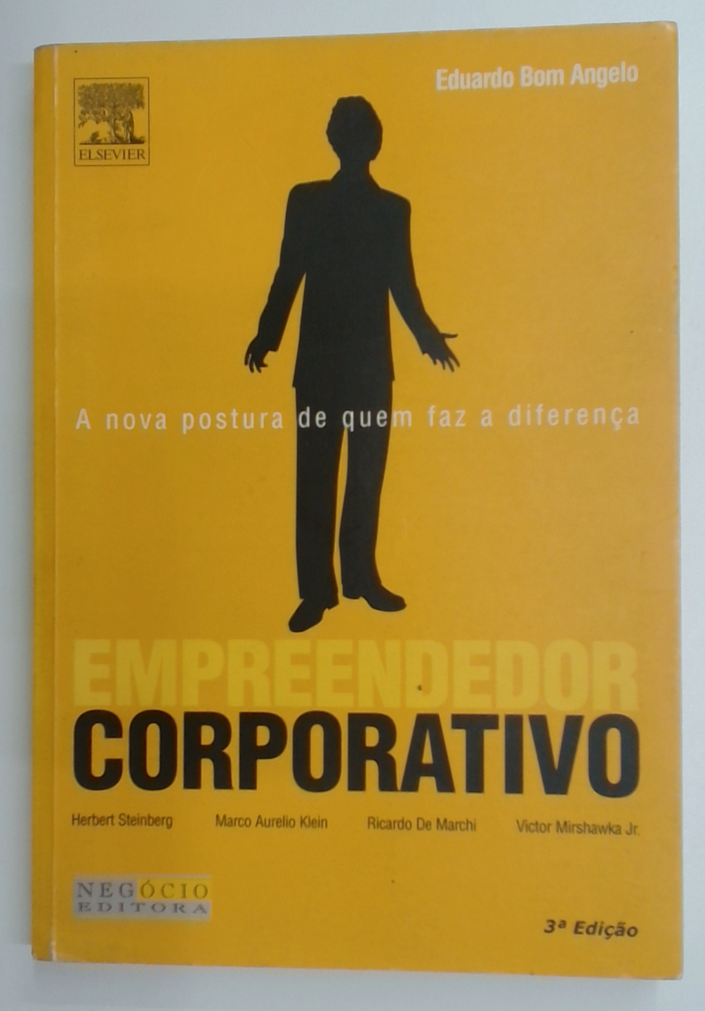 Capa do livro Empreendedor Corporativo