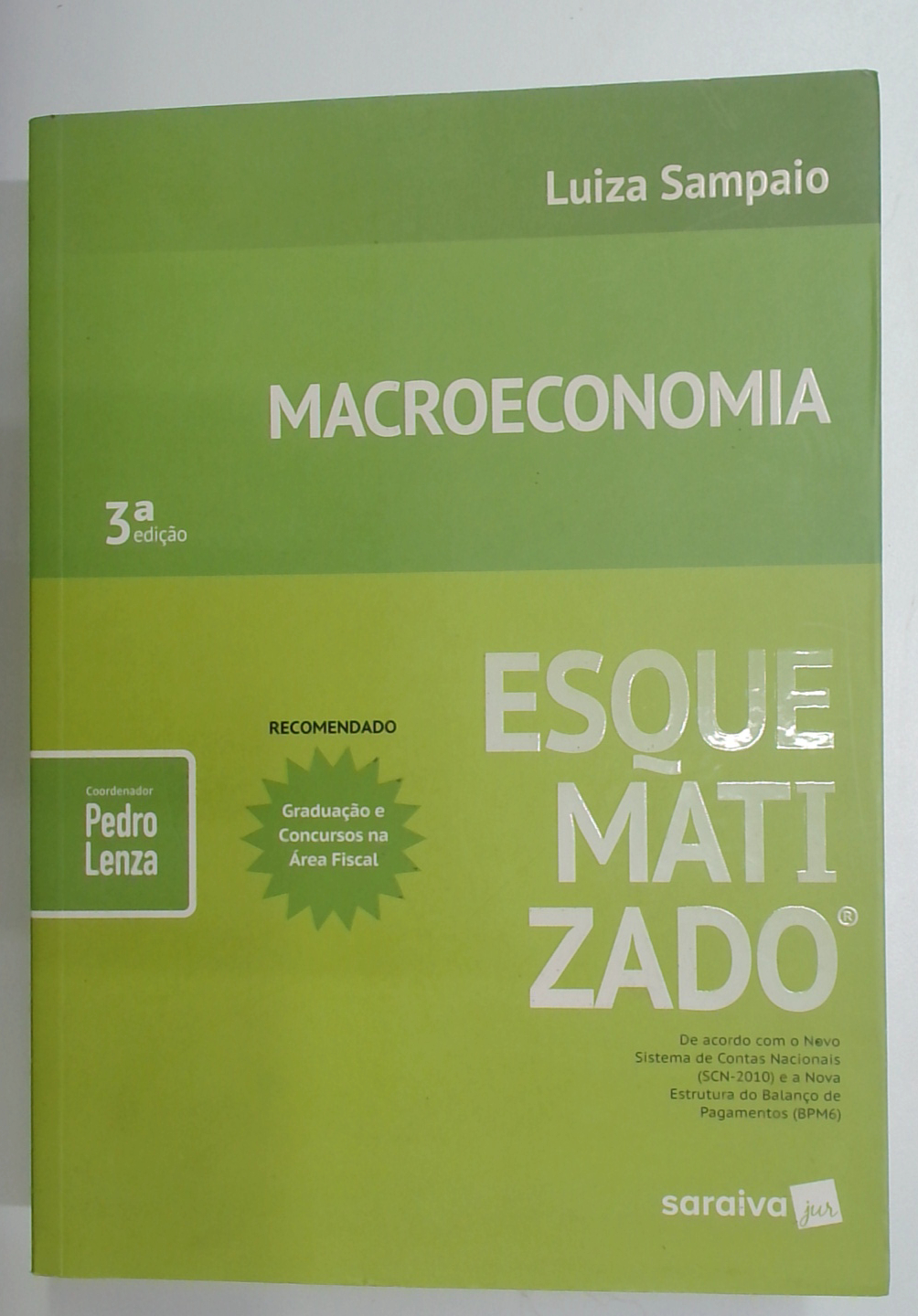Capa do livro Macroeconomia Esquematizado