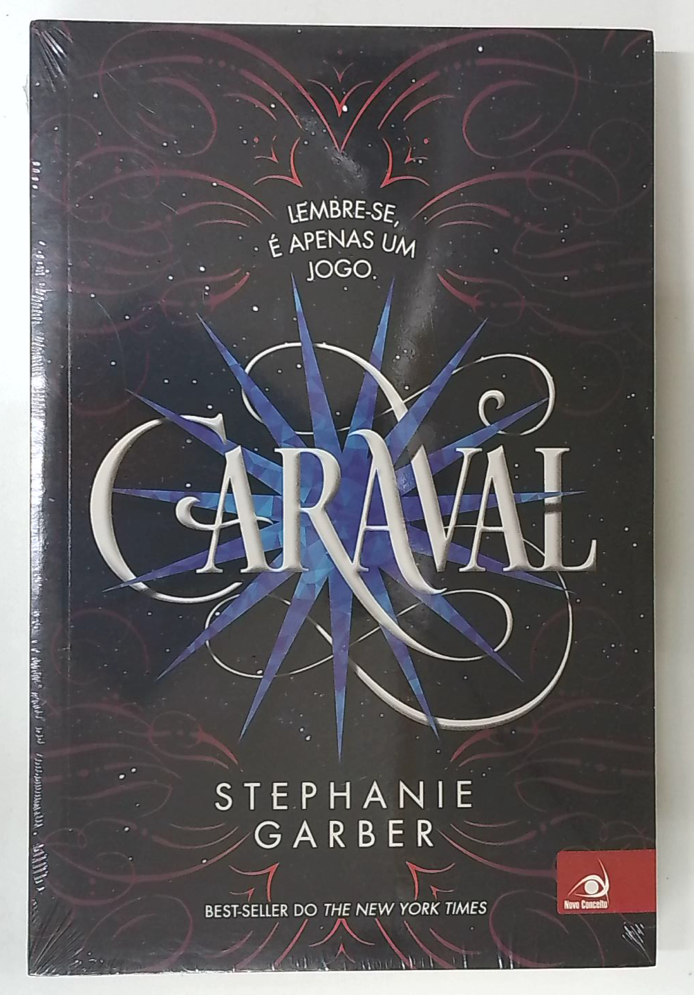 Capa do livro Caraval