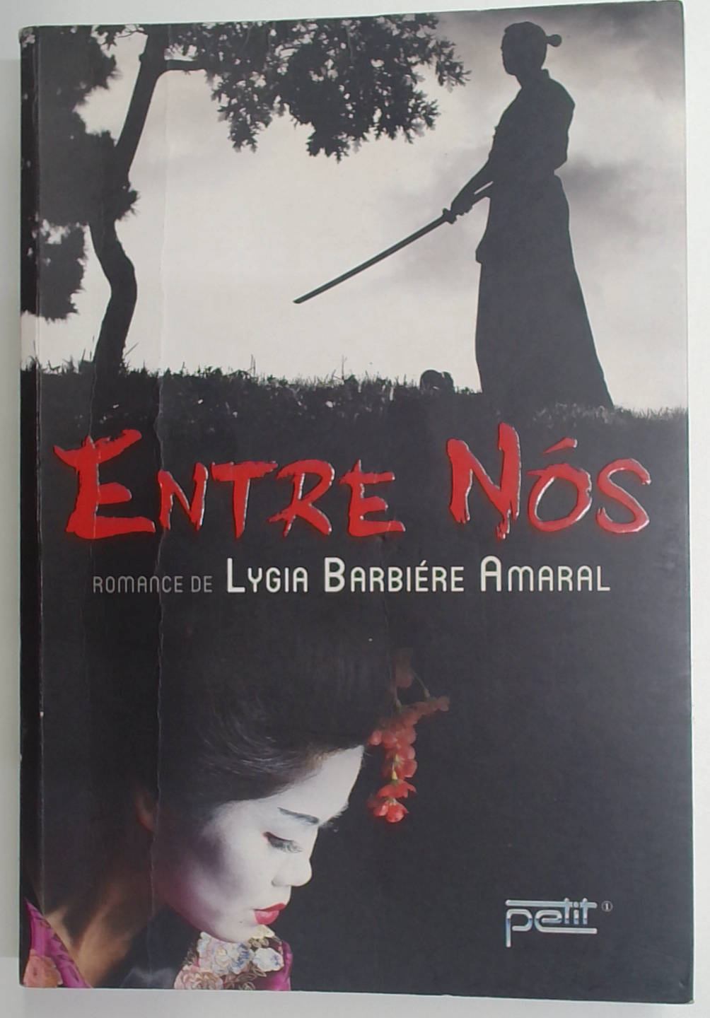 Capa do livro Entre Nós