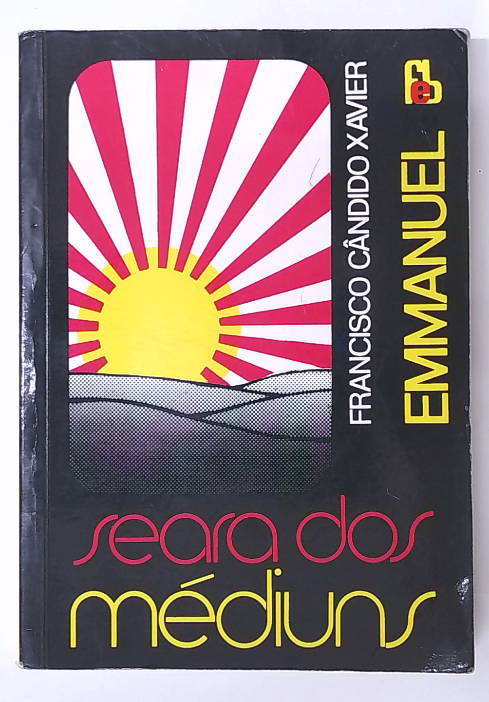 Capa do livro Seara dos Médiuns