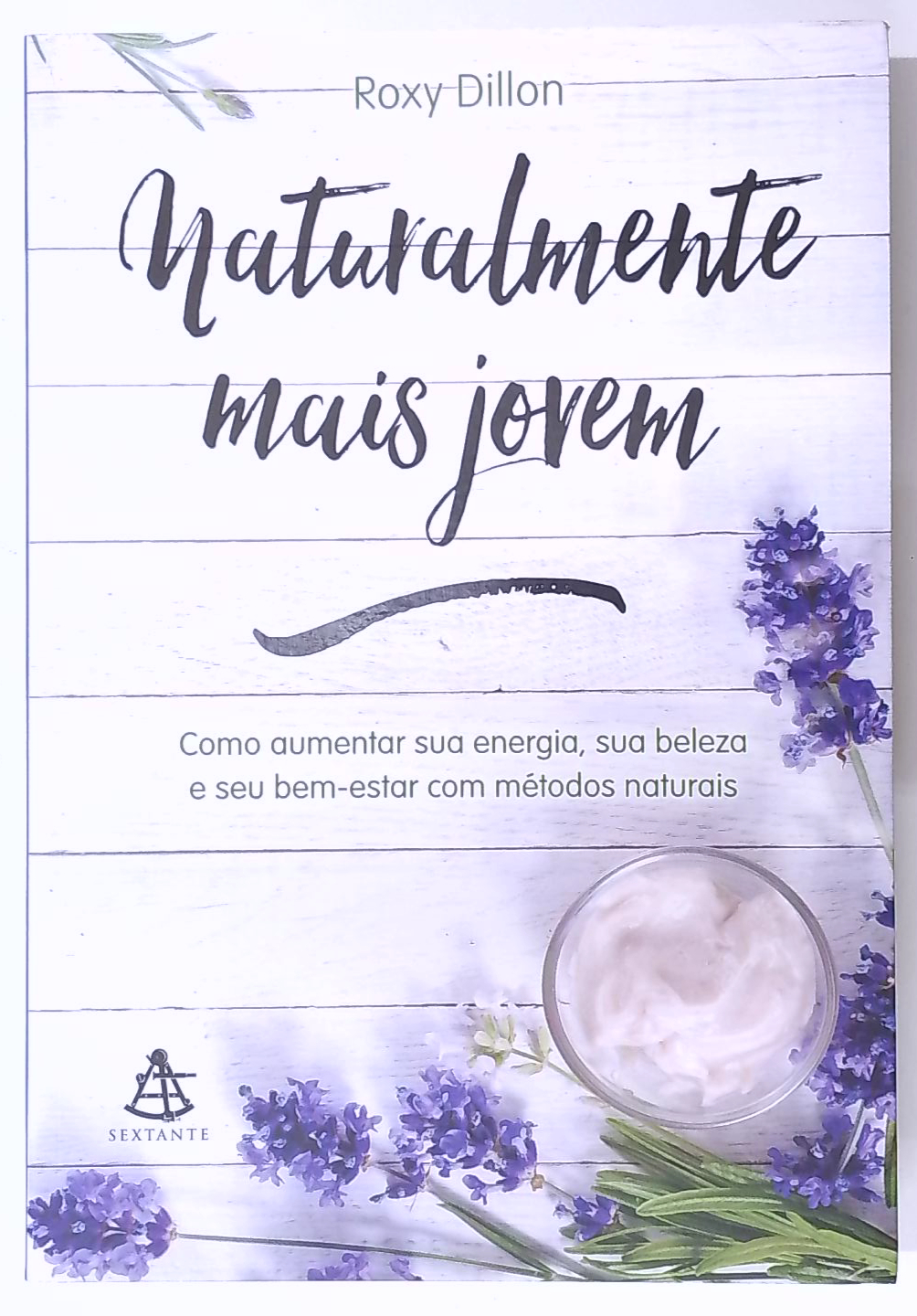 Capa do livro Naturalmente Mais Jovem