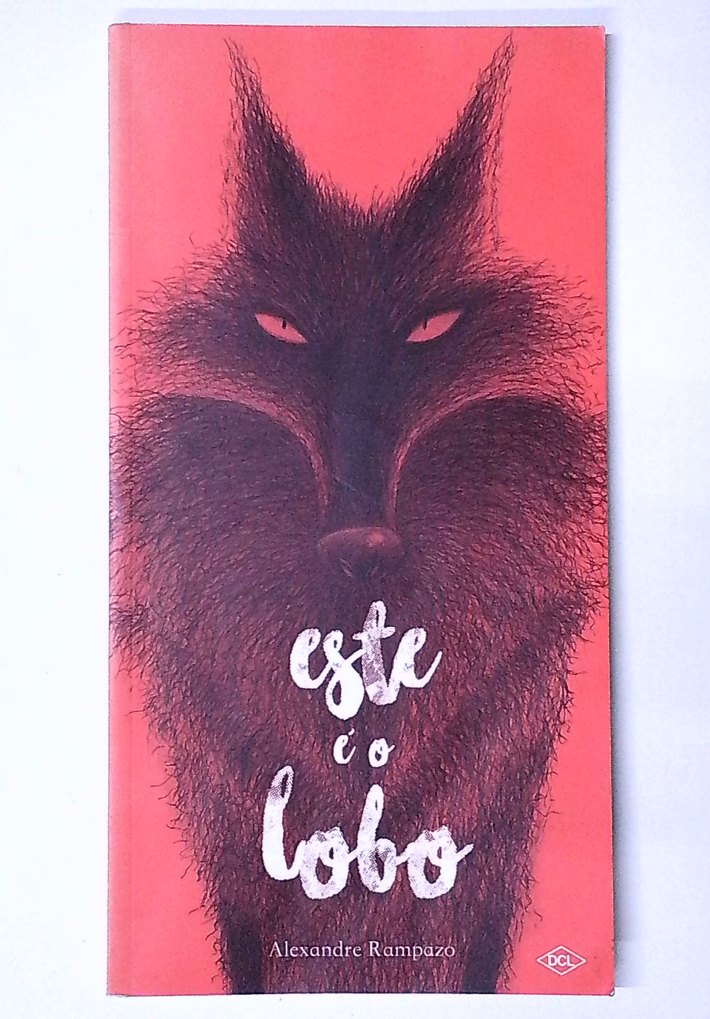 Capa do livro Este é o Lobo