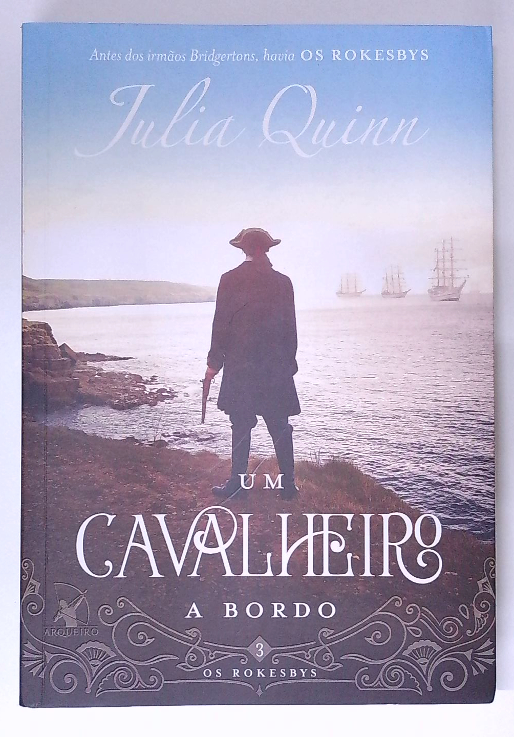 Capa do livro Um Cavalheiro a Bordo