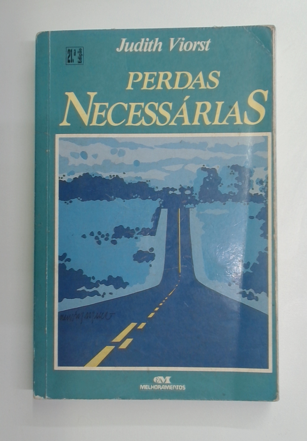 Capa do livro Perdas Necessárias