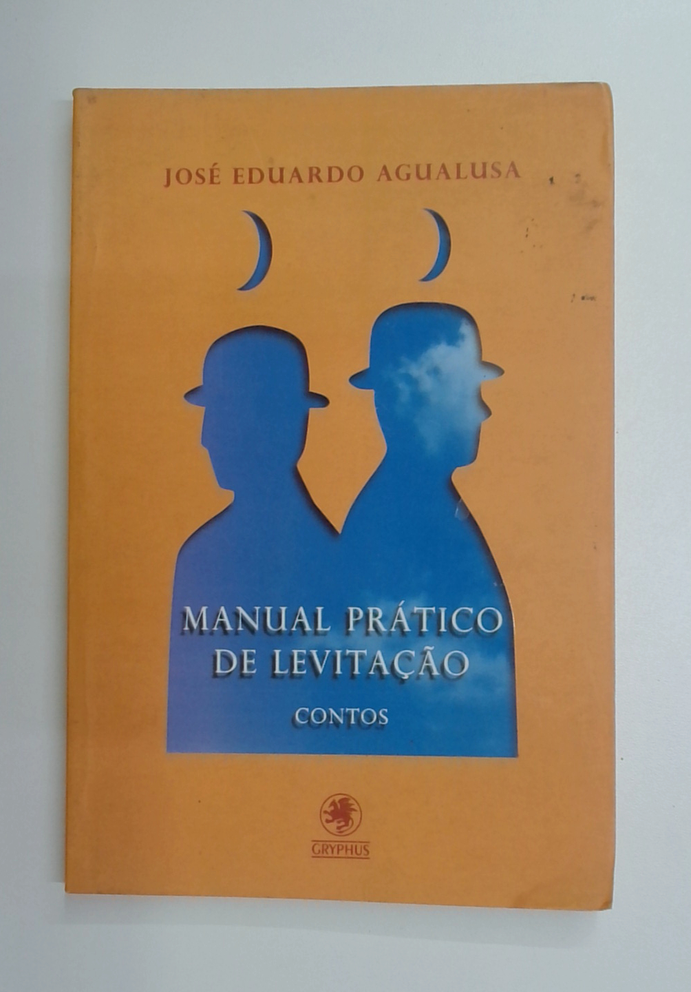 Capa do livro Manual Prático de Levitação