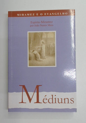 Capa do livro Médiuns