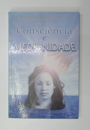 Capa do livro Consciência e Mediunidade