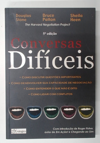 Capa do livro Conversas Difíceis