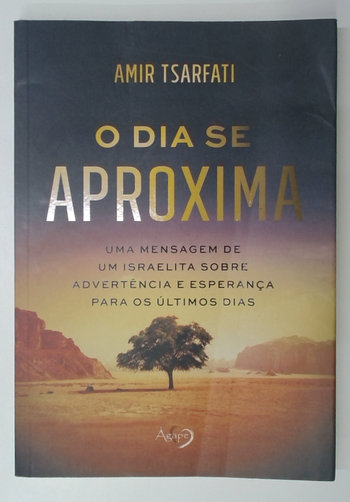Capa do livro O Dia Se Aproxima