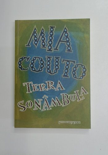 Capa do livro Terra Sonâmbula