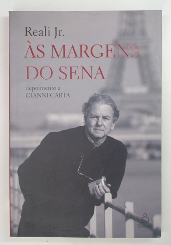 Capa do livro Às Margens do Sena