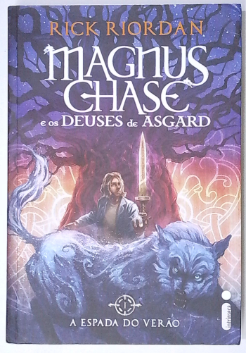 Capa do livro A Espada do Verão - Magnus Chase e os Deuses de Asgard
