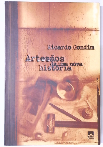 Capa do livro Artesãos de uma Nova História