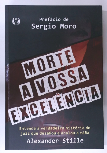 Capa do livro Morte a Vossa Excelência