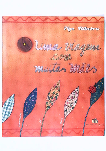Capa do livro Uma Viagem com Muitas Mães