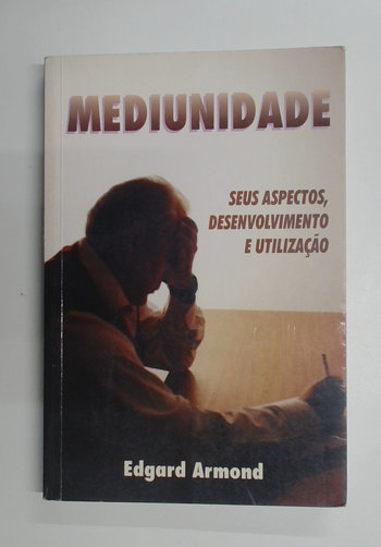 Capa do livro Mediunidade